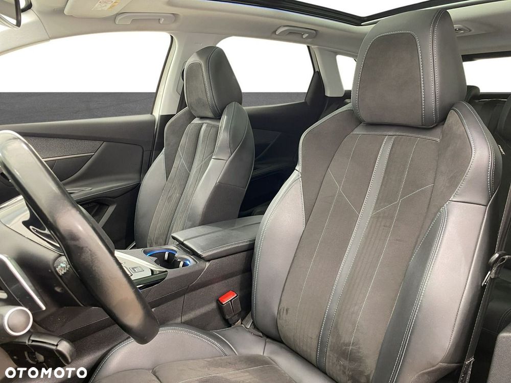 Peugeot 3008 - 11