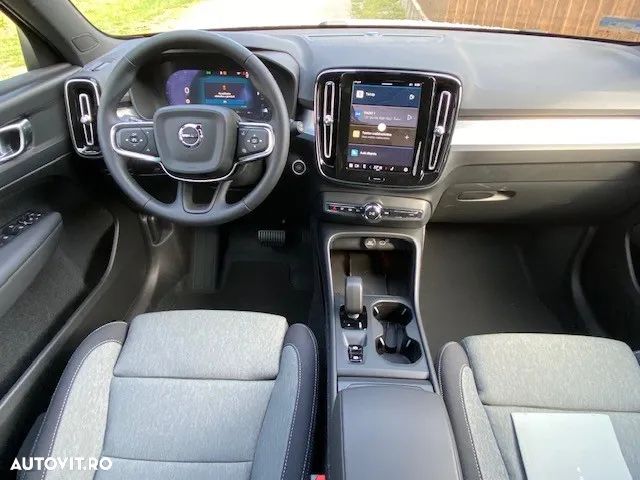 Volvo XC 40 B3 AT FWD MHEV Core - 3