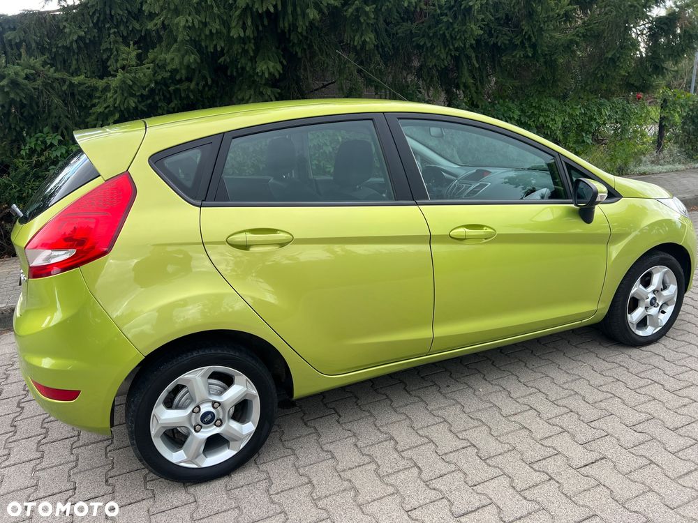 Ford Fiesta - 8