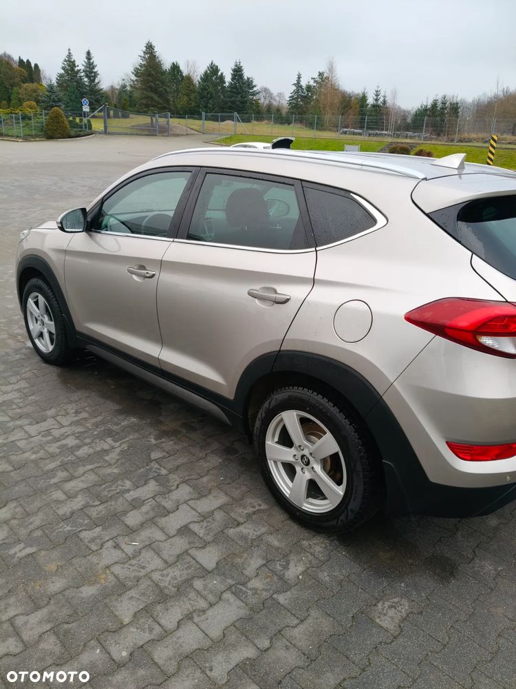 Hyundai Tucson blue 1.6 GDi 2WD Intro Edition - 6