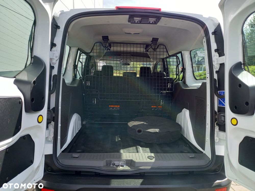 Ford Transit Connect - 11