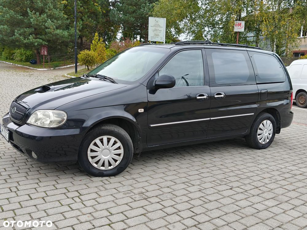 Kia Carnival CRDi Executive - 26