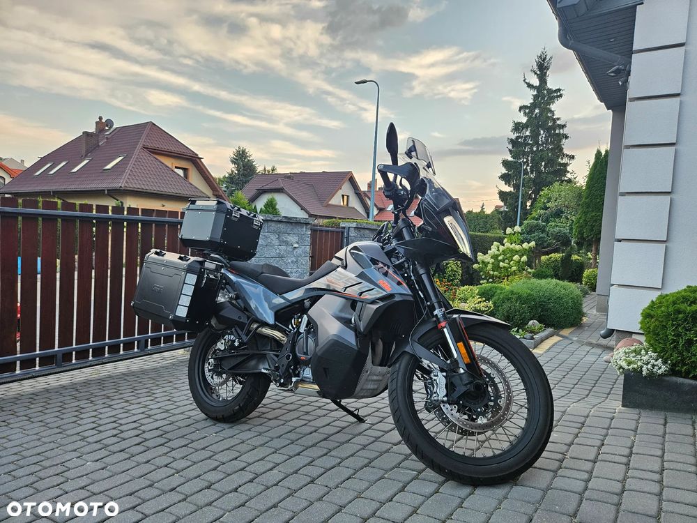 KTM Adventure - 1