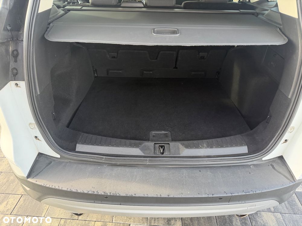 Ford Kuga - 23