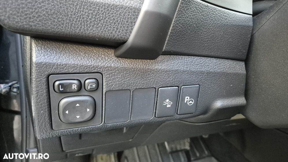Toyota Auris 1.8 L VVT-i Sol+ - 11