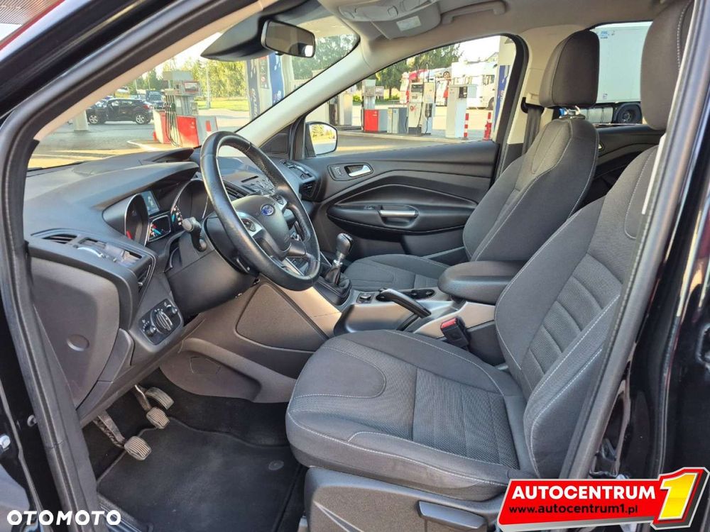 Ford Kuga - 13
