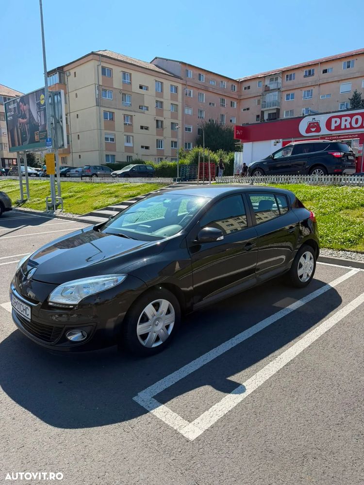 Renault Megane ENERGY dCi 110 Start & Stop Bose Edition - 3