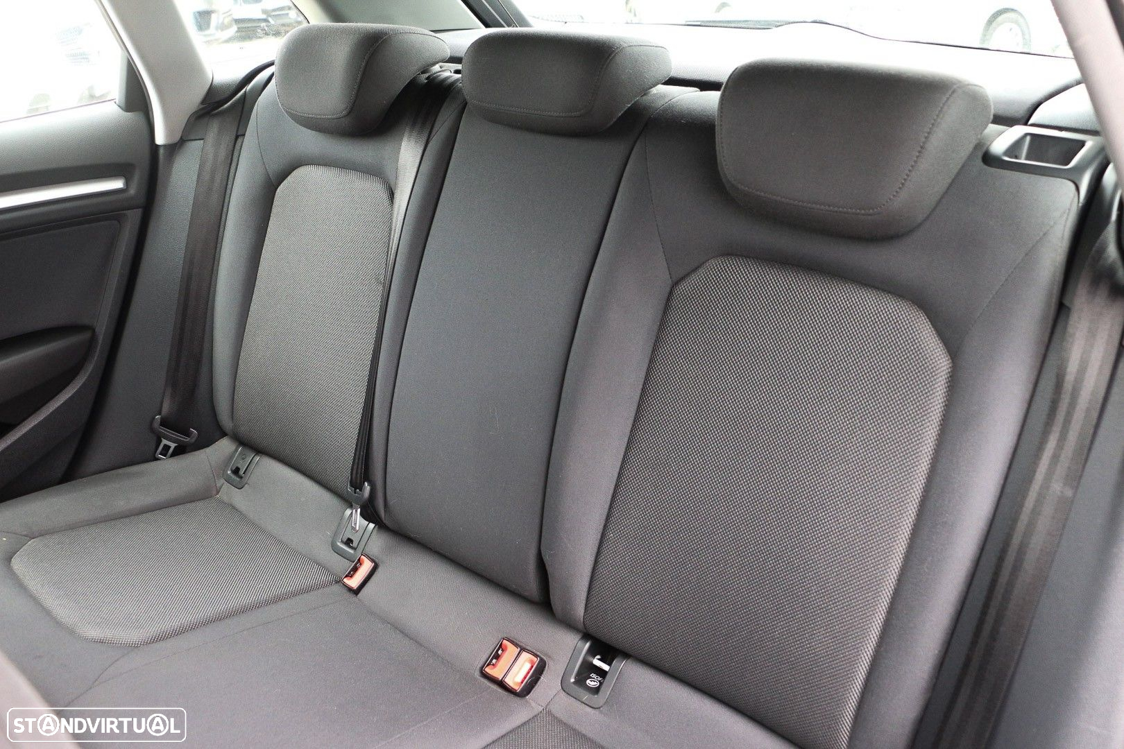 Audi A3 Sportback 30 TDI Design - 15