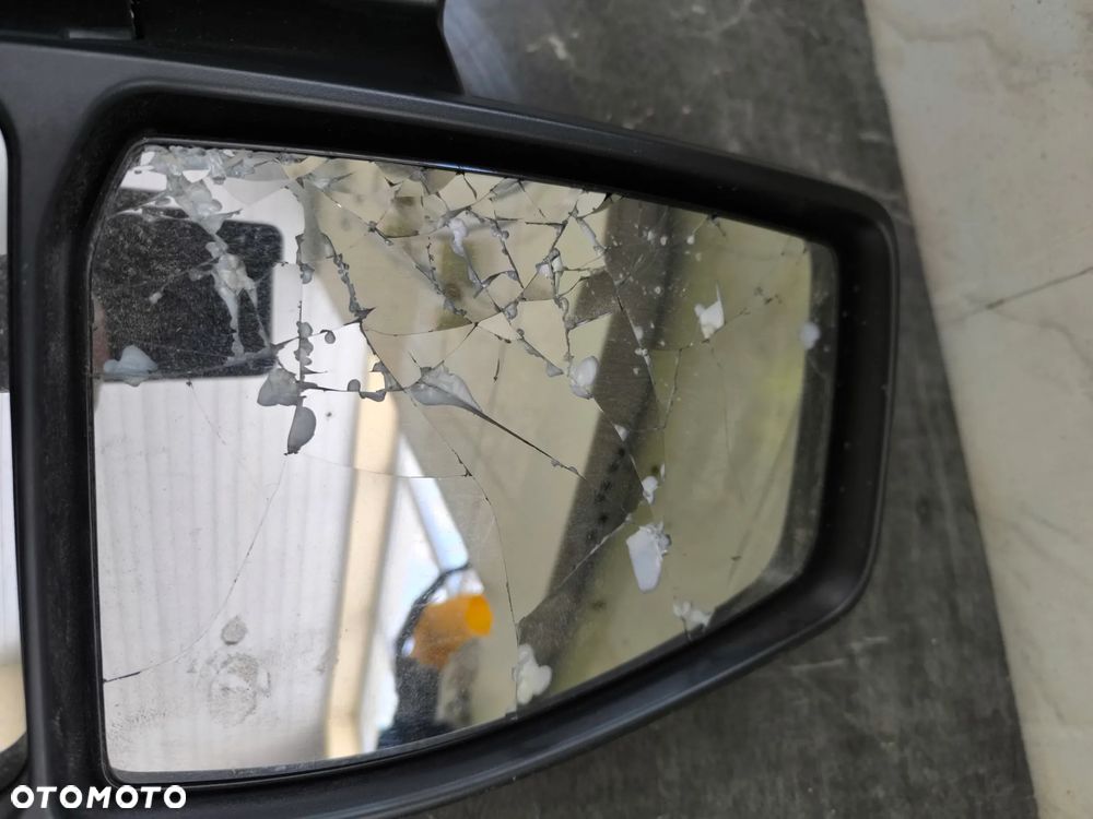 lusterko prawe ford transit custom 2 pin - 5