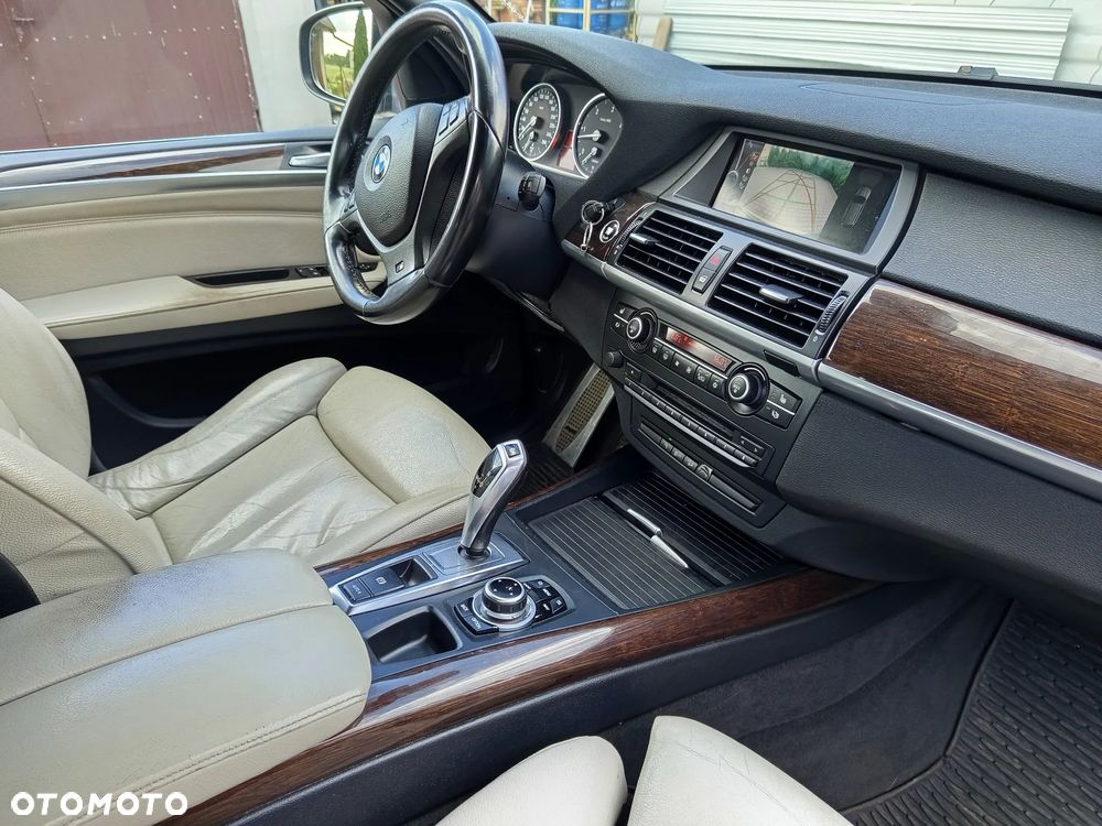 BMW X5 - 6