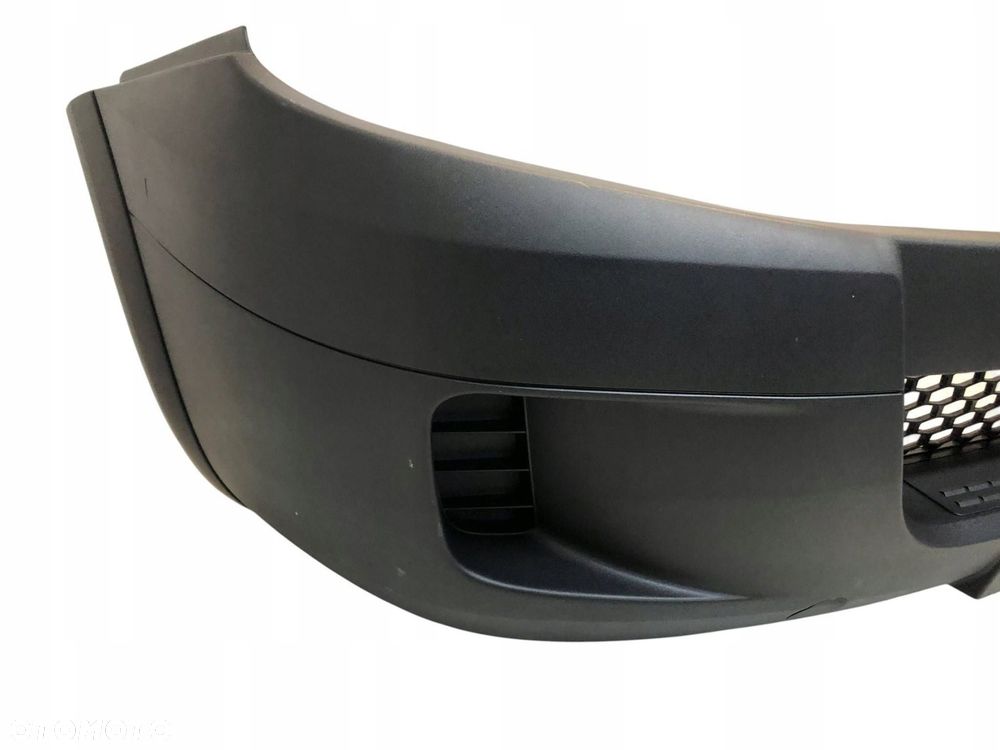 Iveco Daily 2006-2011 przed liftem Zderzak przedni czarna tekstura - 6