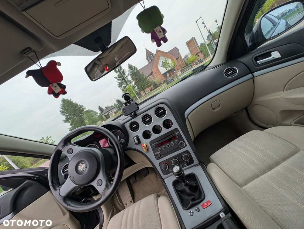 Alfa Romeo 159 - 9
