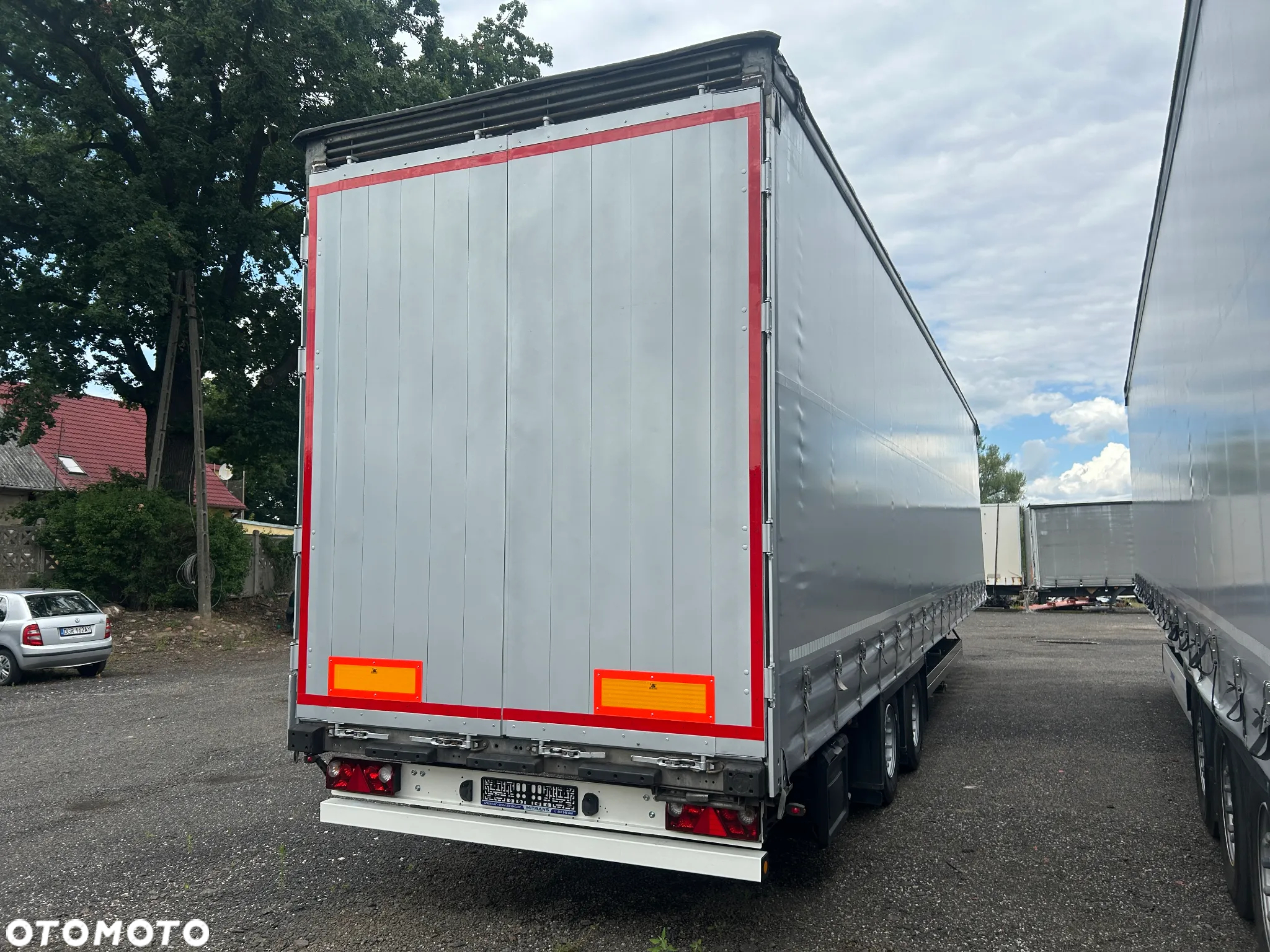 Schmitz Cargobull Mega 2 osie - 4