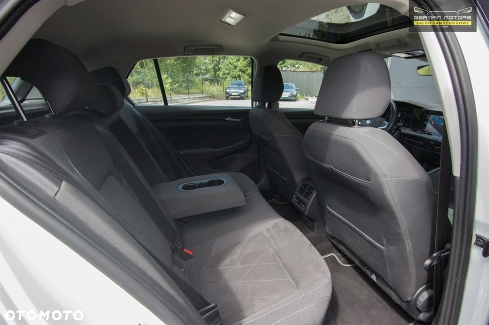 Volkswagen Golf 1.5 TSI EVO Style - 29