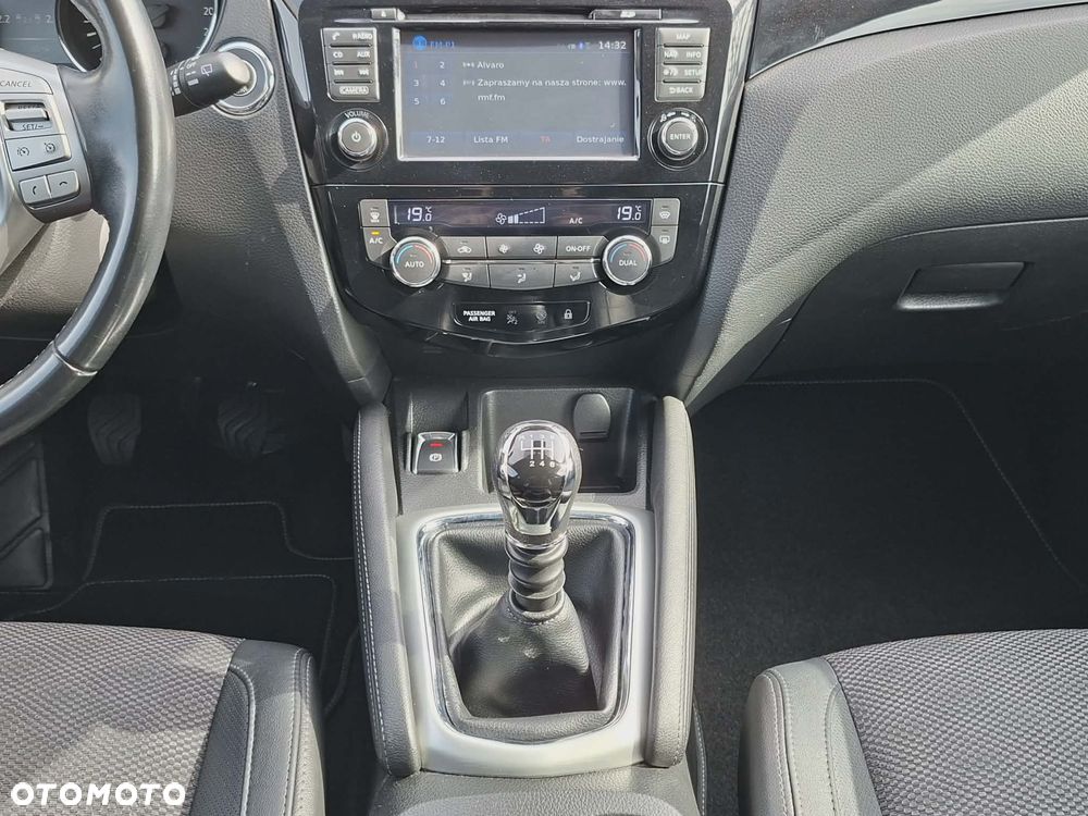 Nissan Qashqai 1.2 DIG-T Tekna - 33