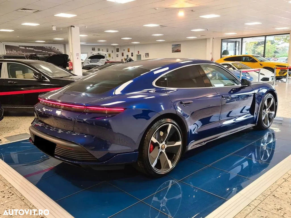 Porsche Taycan - 25
