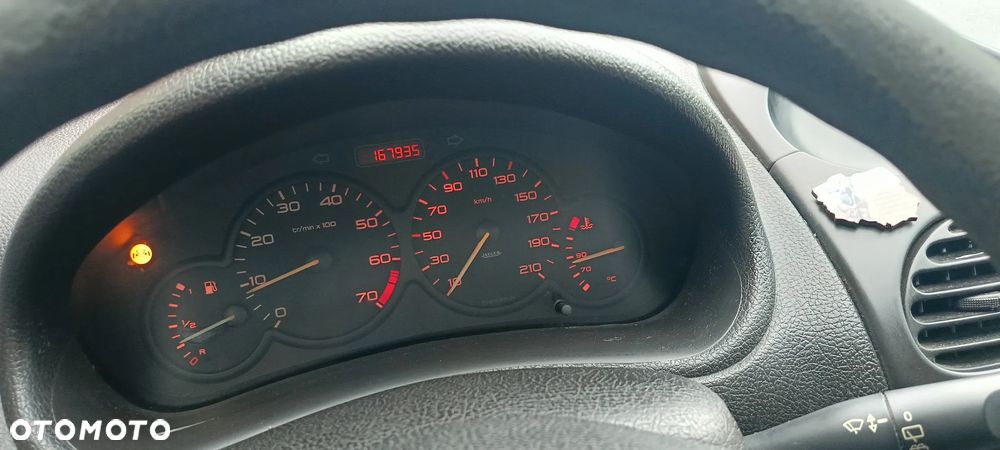 Peugeot 206 - 5
