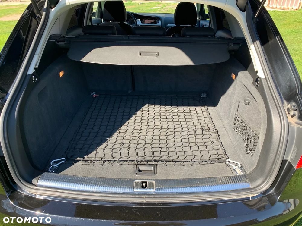 Audi A4 2.0 TDI Limited Edition - 6