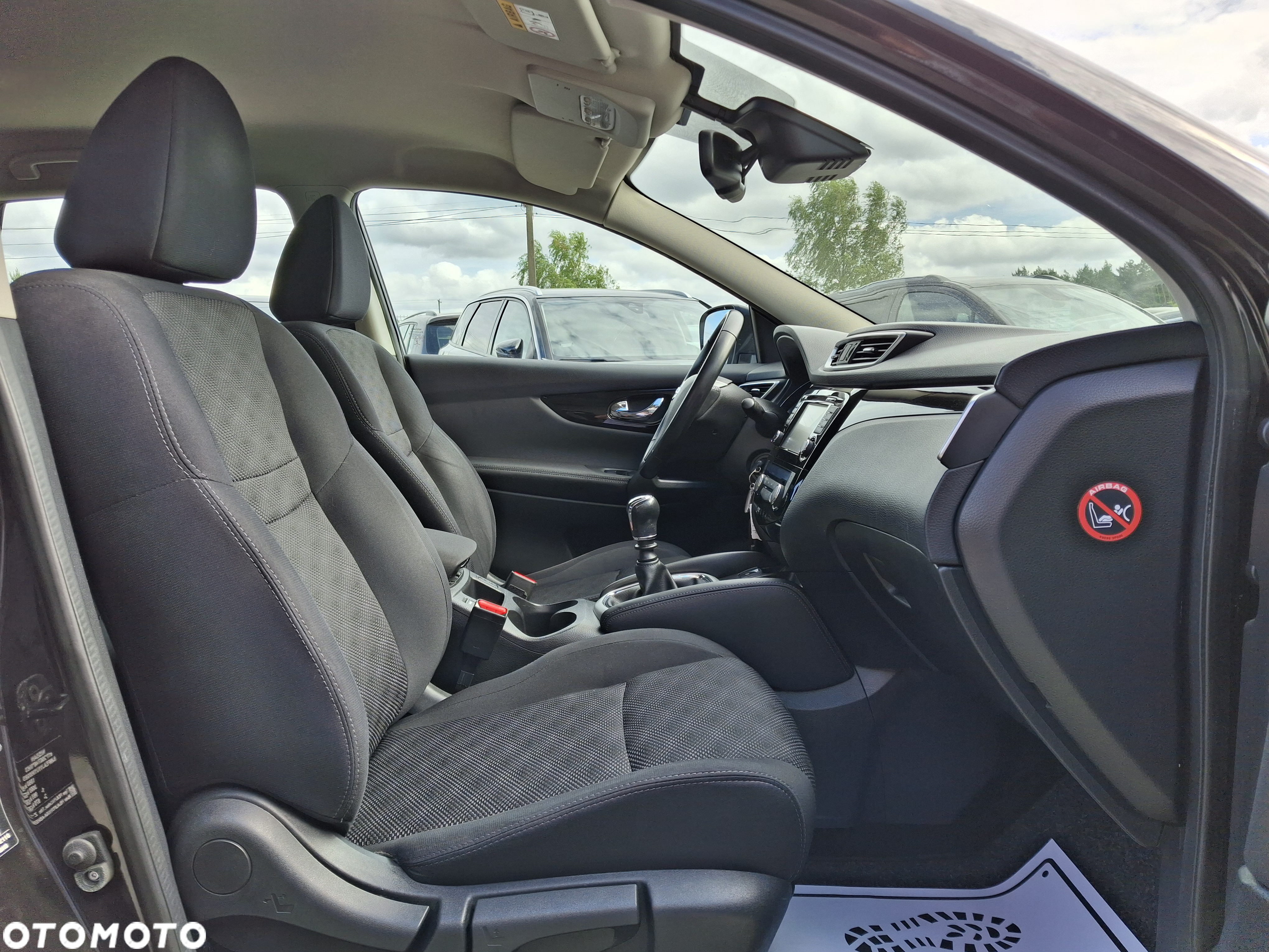 Nissan Qashqai 1.2 DIG-T Tekna - 24
