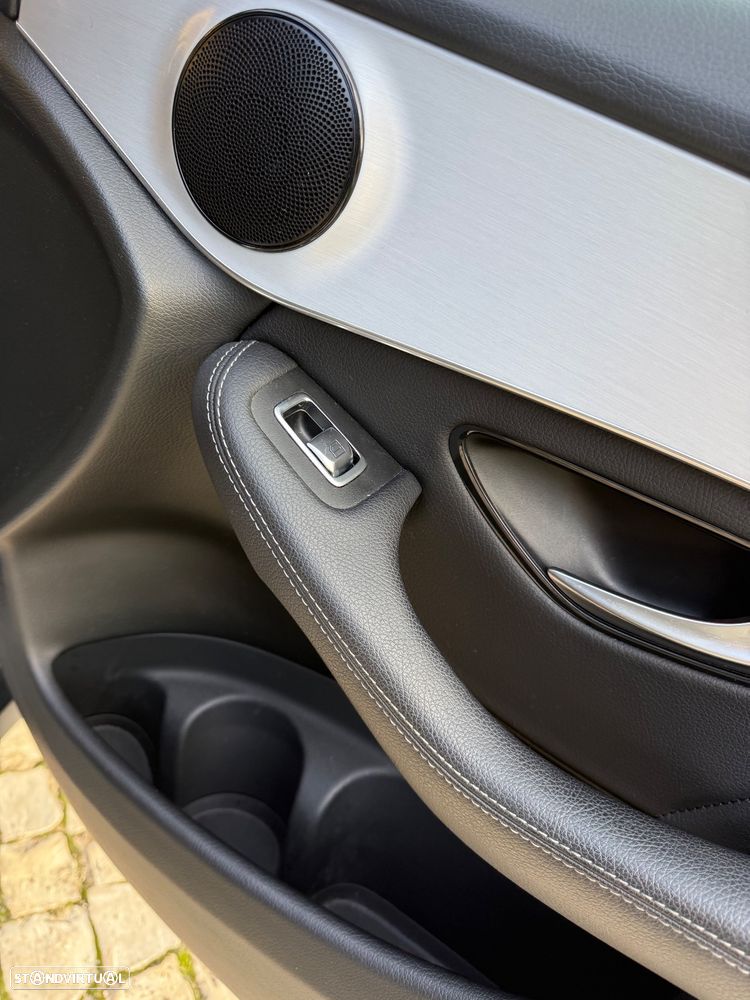 Mercedes-Benz GLC 300 e Coupé 4Matic - 14