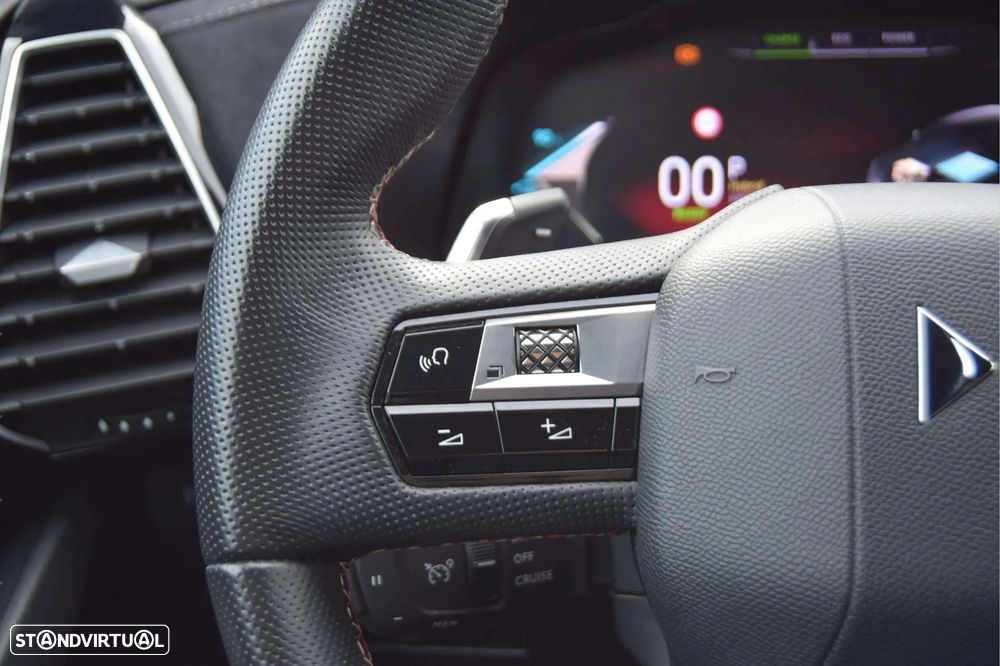 DS DS7 Crossback E-Tense Performance Line EAT8 - 27