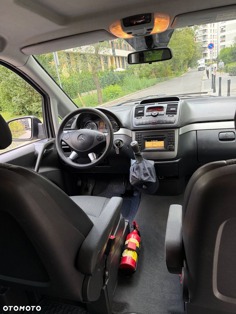 Mercedes-Benz Vito Shuttle 639.705 - 26