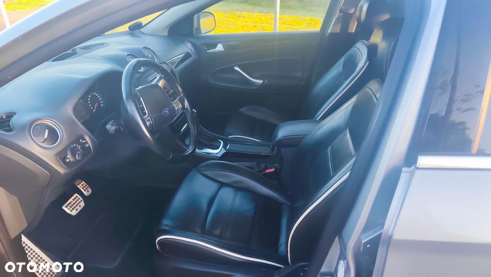 Ford Mondeo 2.0 TDCi Titanium X - 29