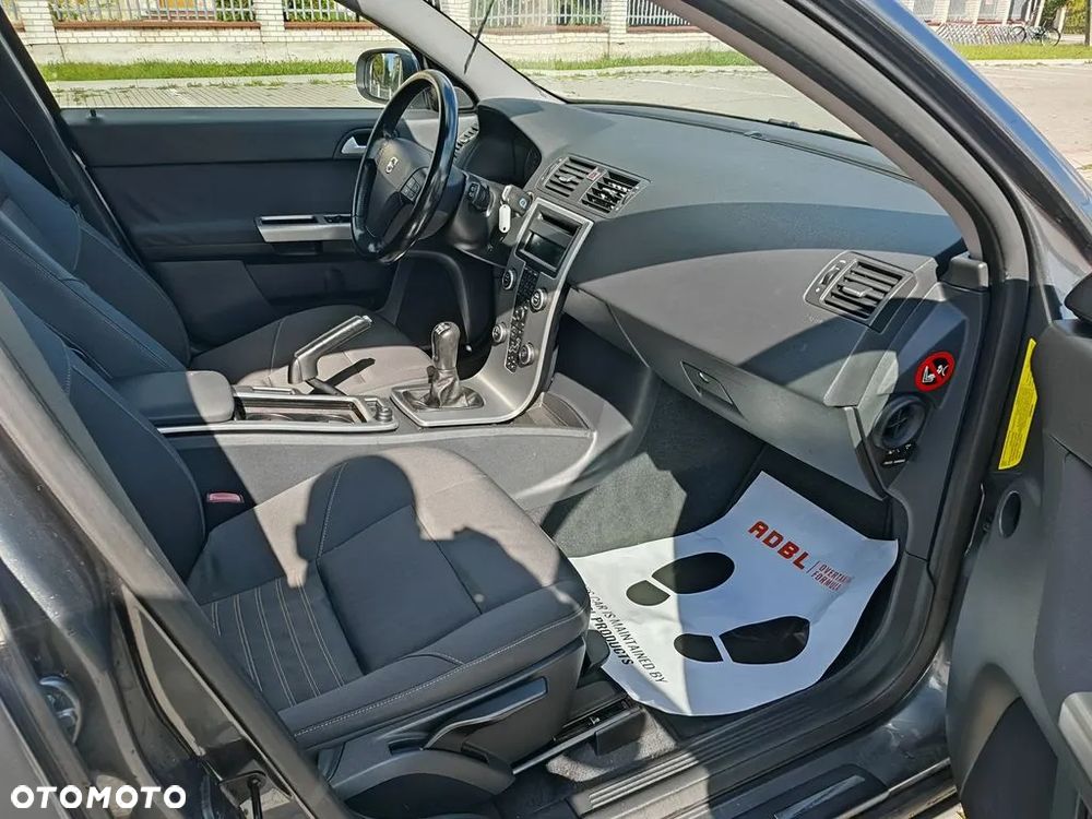 Volvo V50 2.0D DPF Momentum - 6