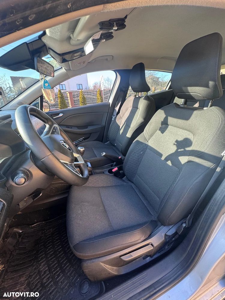 Renault Clio V TCe 90 Evolution - 8