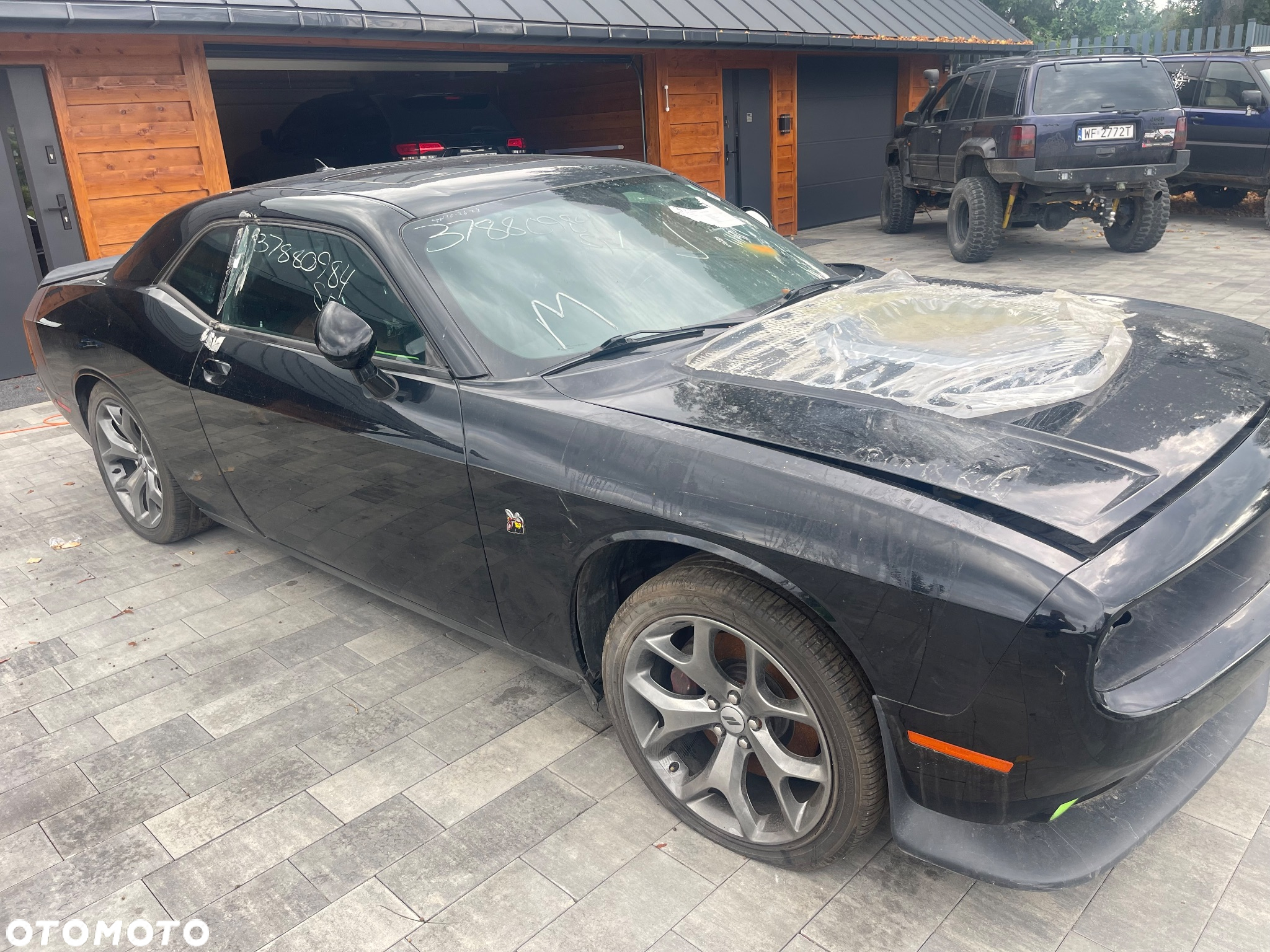 Dodge Challenger Automatik 392 Hemi Scat Pack Shaker - 35