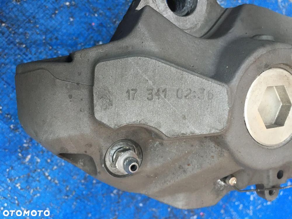 Mercedes E Klasa W213 Zacisk Hamulcowy Przód Przedni Prawy Lewy 360mm 2018r - 12