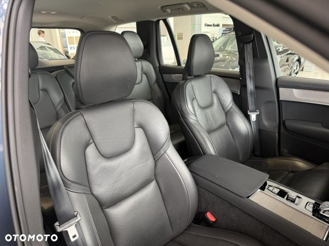 Volvo XC 90 B5 B AWD Plus Bright 7os - 30