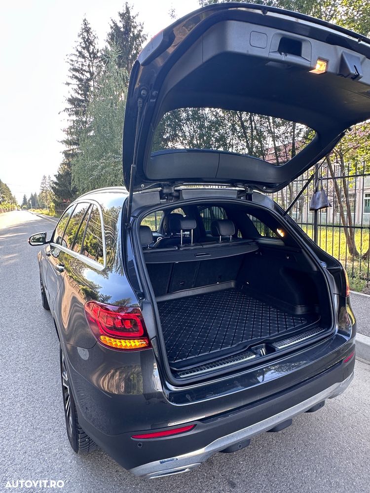 Mercedes-Benz GLC 220 d 4MATIC - 9