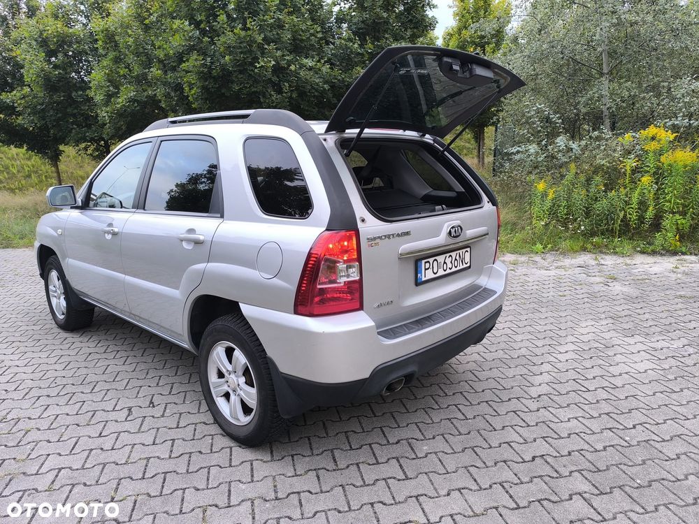 Kia Sportage 2.0 d Tour - 4