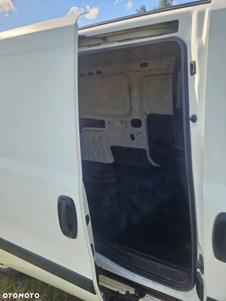 Fiat DOBLO - 17