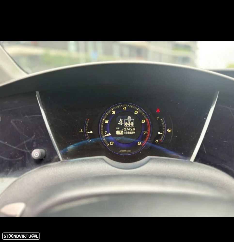 Honda Civic 1.4 Sport - 8