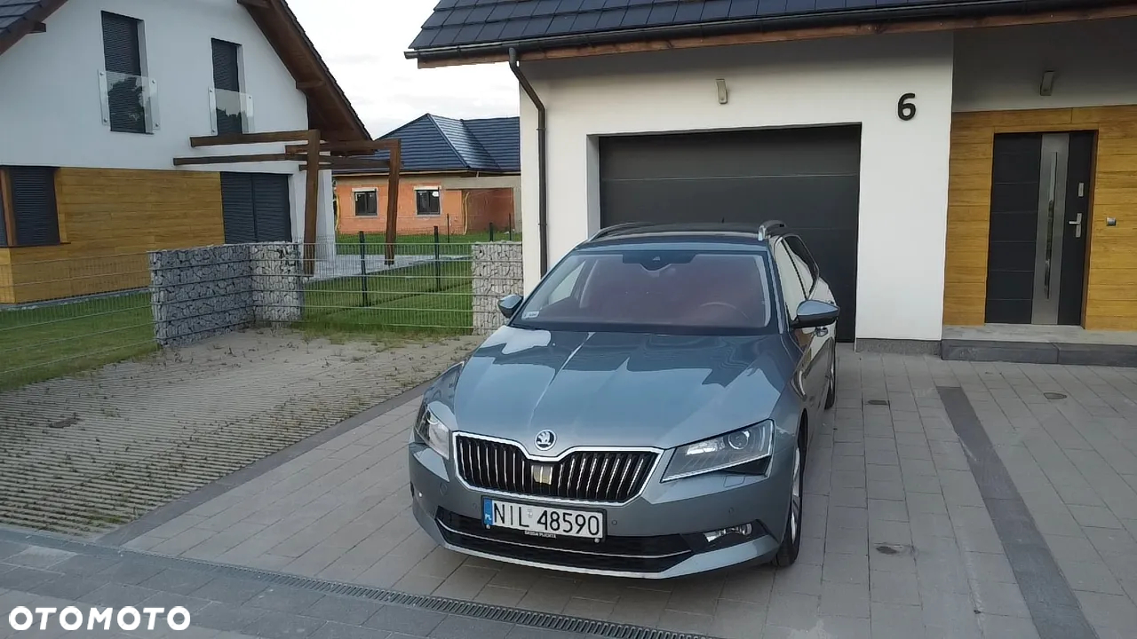 Skoda Superb 1.4 TSI ACT Style DSG - 4