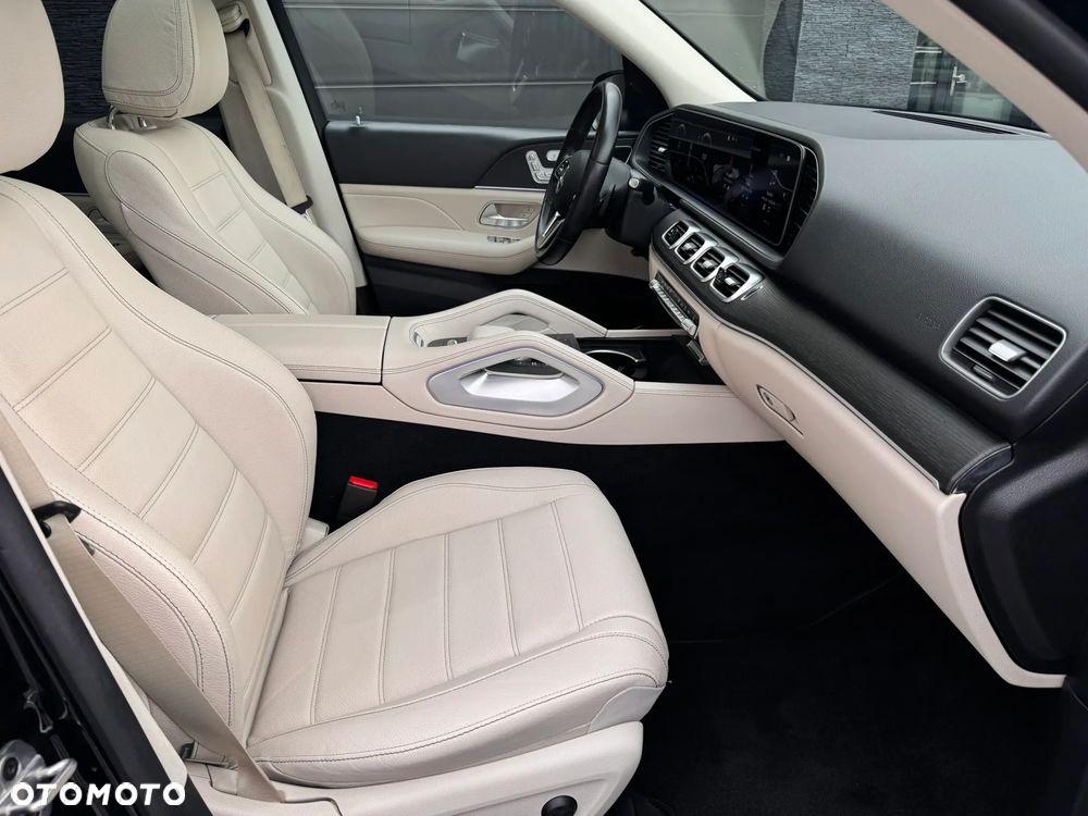 Mercedes-Benz GLE 300 d 4Matic 9G-TRONIC AMG Line - 19