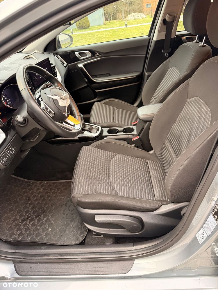 Kia Ceed 1.5 T-GDI DCT7 OPF Vision - 12