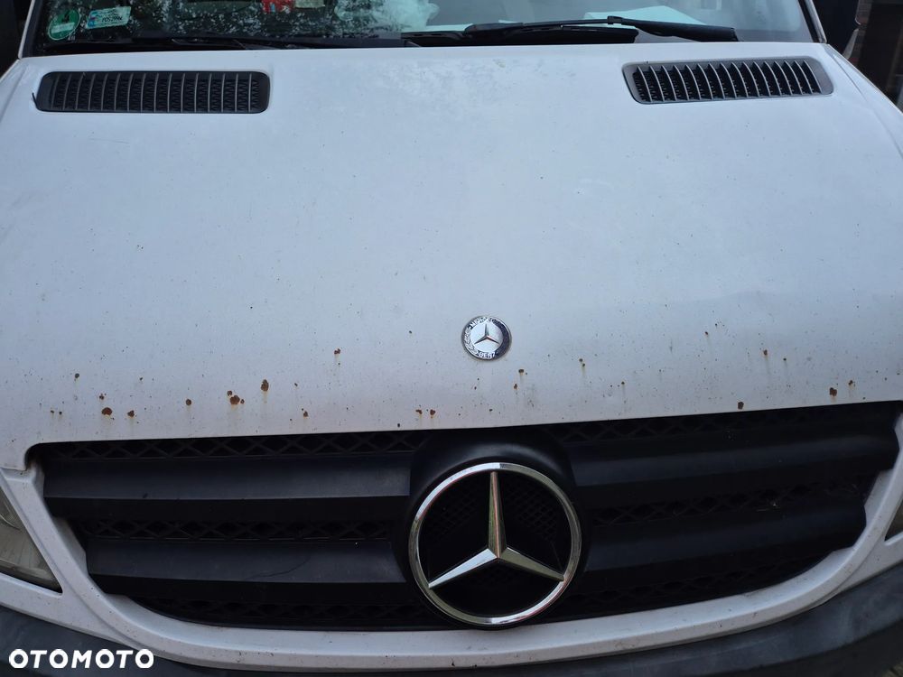 Mercedes-Benz Sprinter - 4