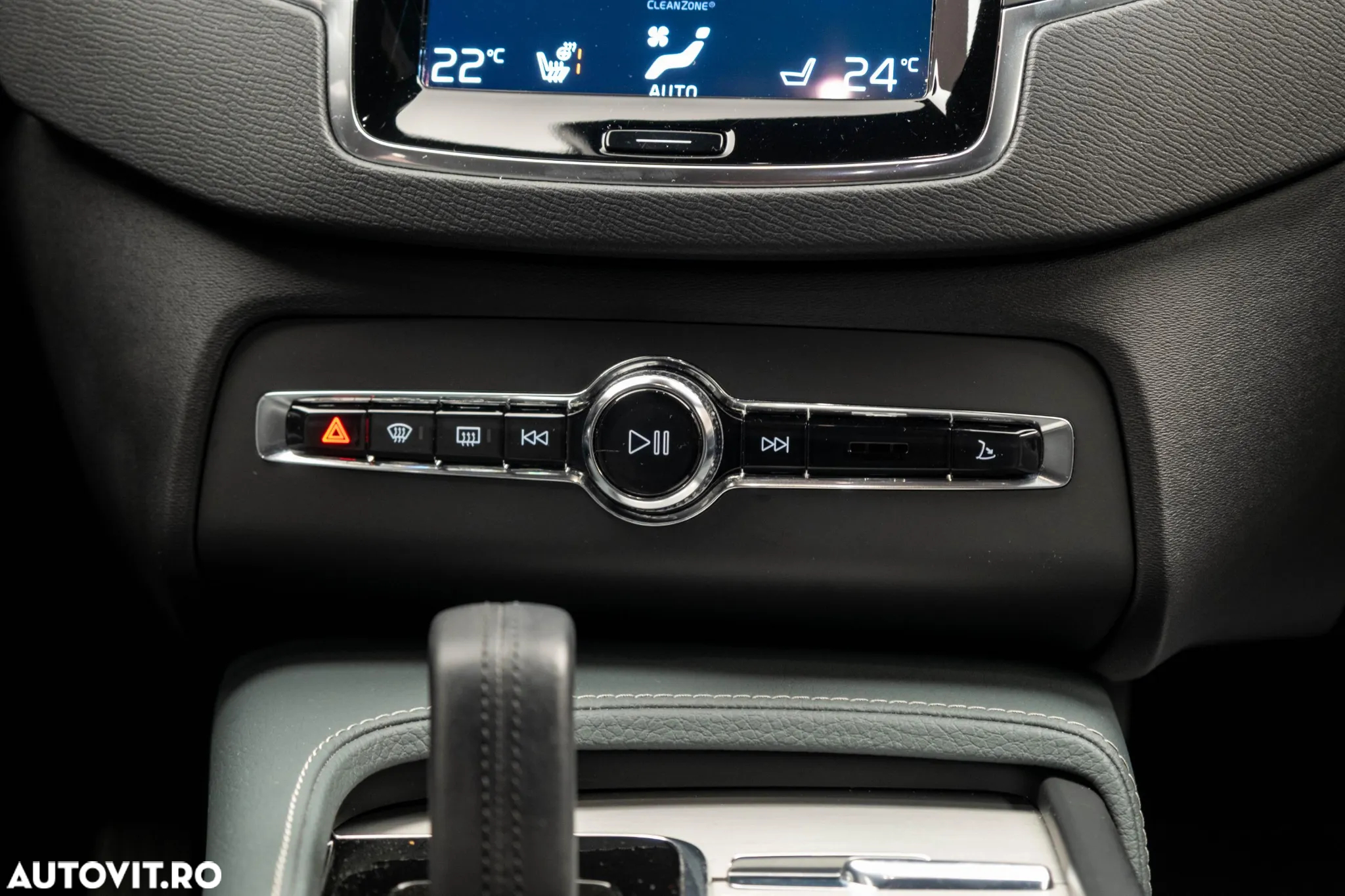 Volvo XC 90 T8 AWD Twin Engine Geartronic Excellence - 24