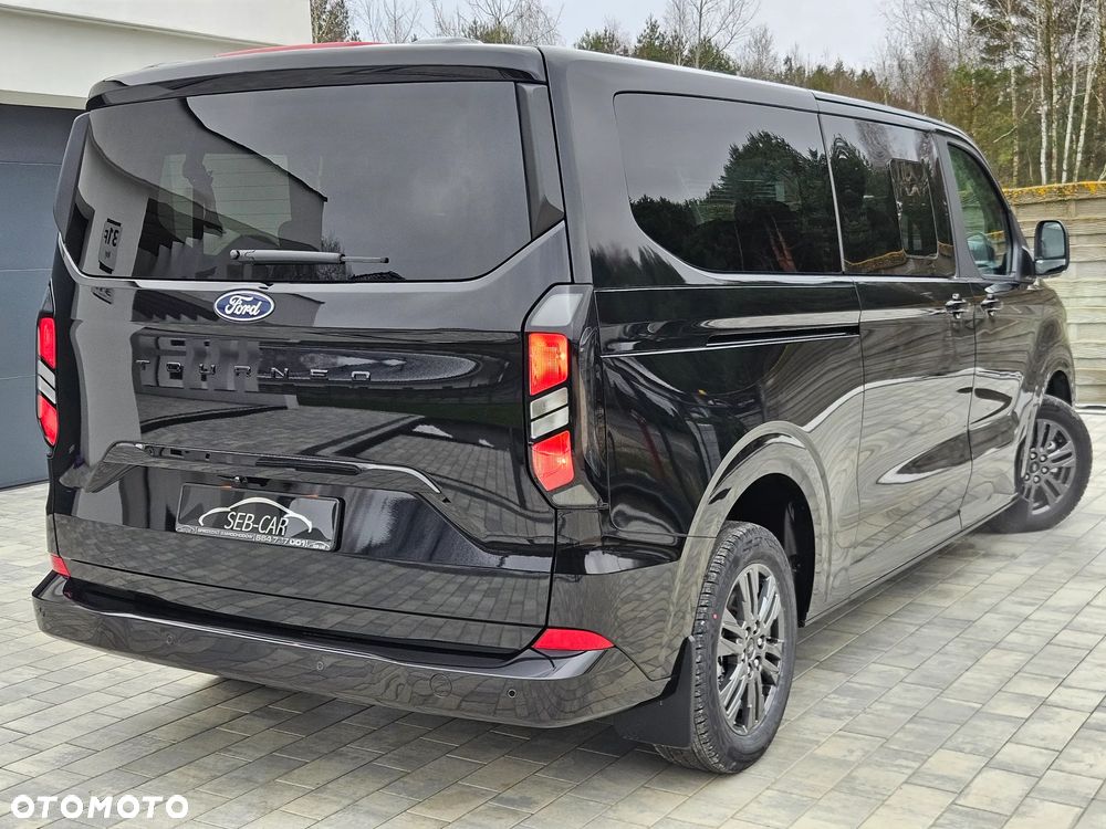 Ford Tourneo Custom 2.0 EcoBlue 320 L2 Titanium - 2