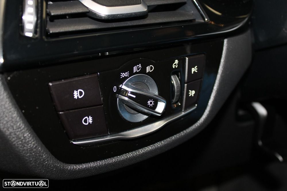 BMW 520 d Line Luxury Auto - 12