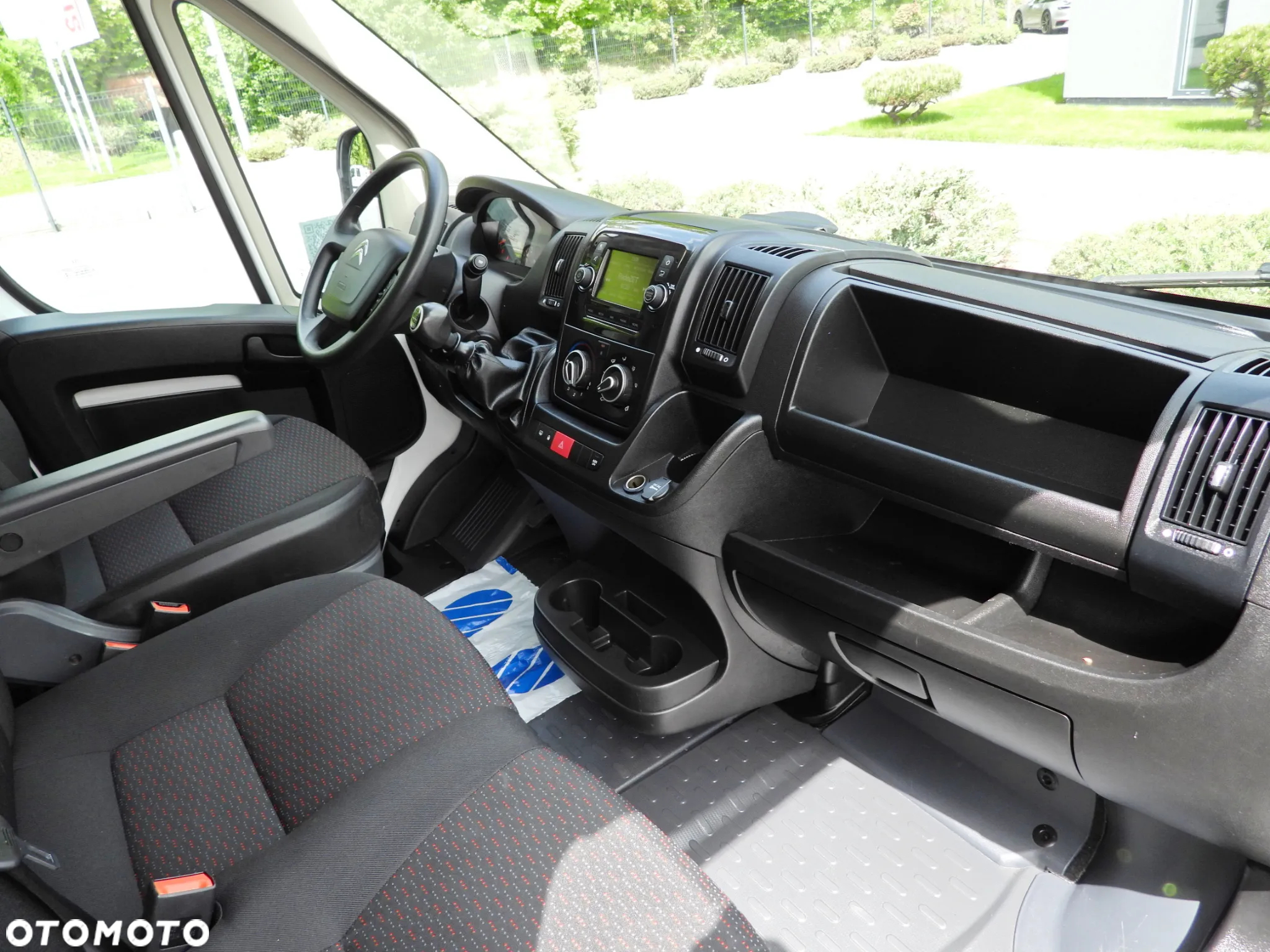 Citroën JUMPER KONTENER WINDA 8 PALET TEMPOMAT NAWIGACJA KLIMATYZACJA 165KM [ N74924 ] - 39