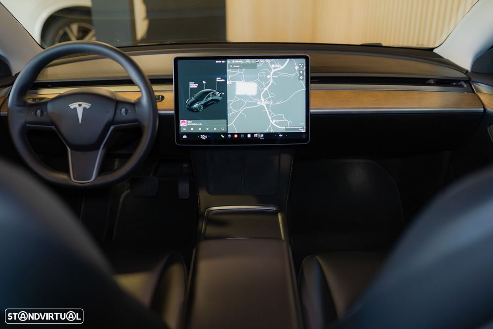 Tesla Model 3 Long-Range Dual Motor AWD - 28