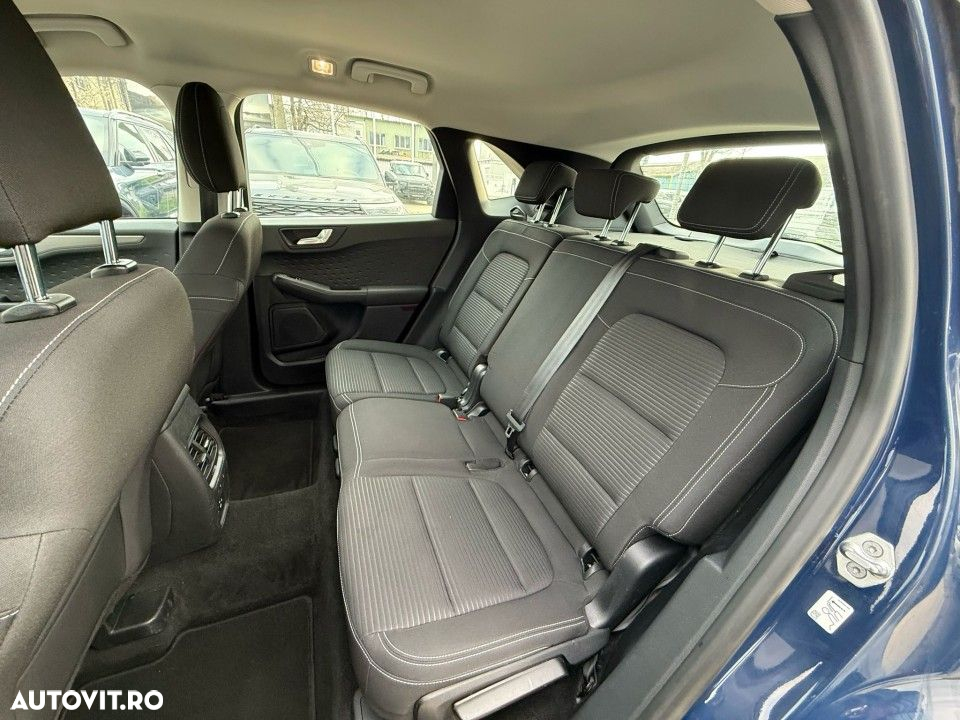 Ford Kuga 2.0 EcoBlue 4x4 Aut. TITANIUM - 13