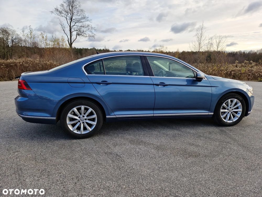 Volkswagen Passat 2.0 TDI BMT Highline DSG - 11