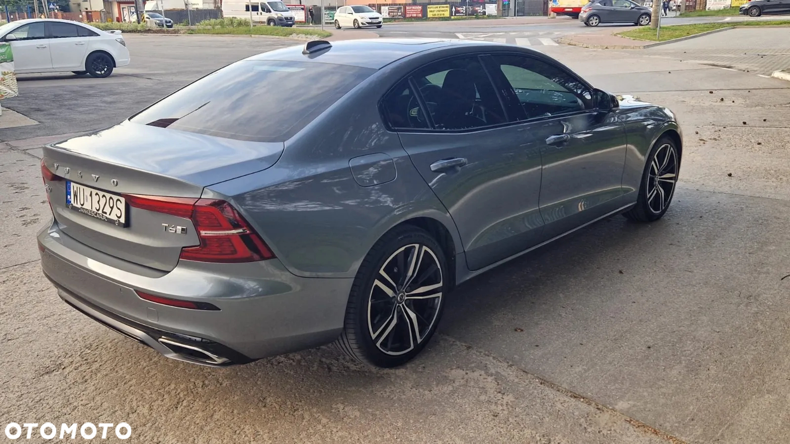 Volvo S60 T6 AWD R-Design - 6