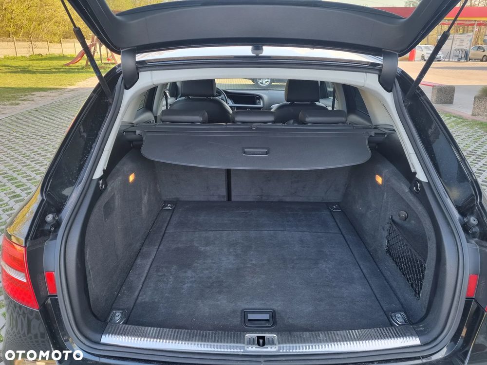 Audi A4 Avant 2.0 TDI DPF quattro S tronic Attraction - 26