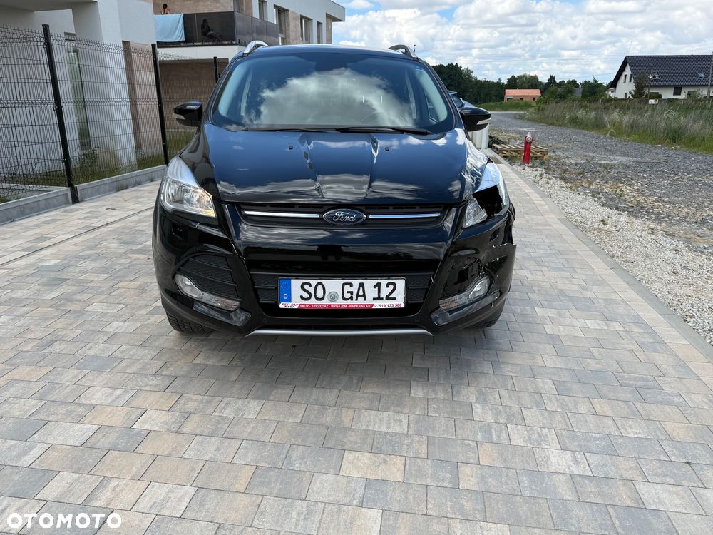Ford Kuga 1.5 EcoBoost 2x4 Titanium - 5